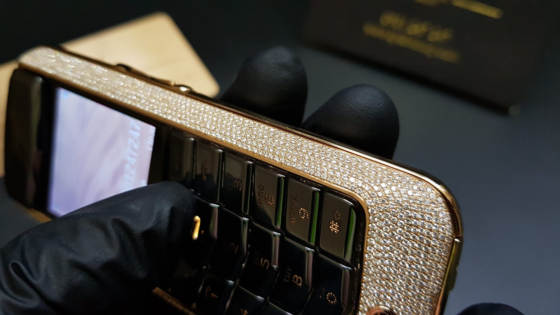 Kỳ Lân Luxury vertu constellation vang khoi full kim cuong 36 Vertu Constellation vàng khối đính full kim cương
