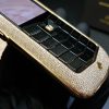 Vertu Constellation vàng khối đính full kim cương