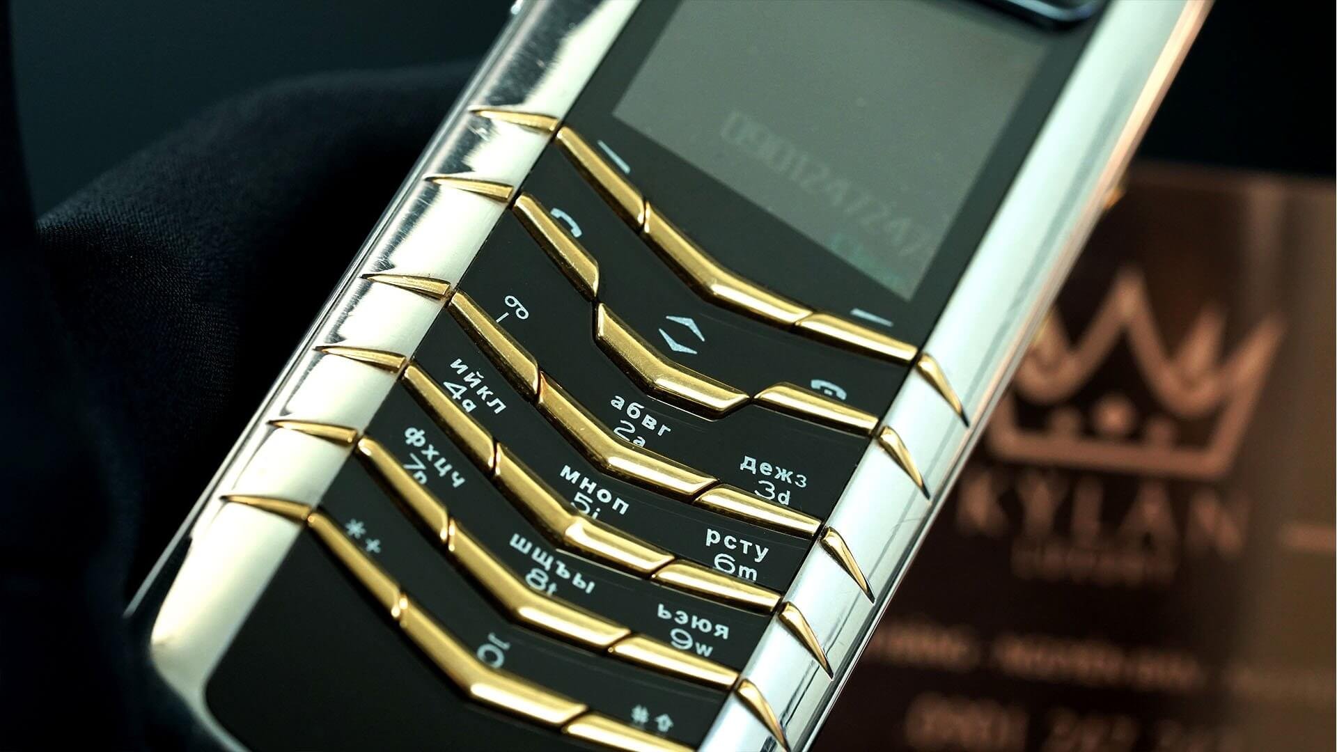 Kỳ Lân Luxury vertu signature m steel mix gold lemon 8 Vertu Signature M steel mix gold lemon