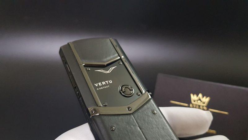 Kỳ Lân Luxury vertu signature s black pure fullbox 1 1 Vertu Signature S Black Pure fullbox nguyên hộp sách