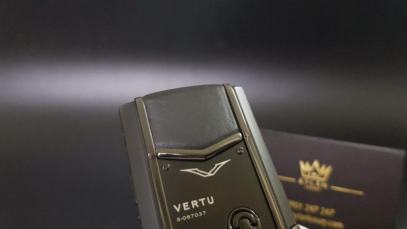 Kỳ Lân Luxury vertu signature s black pure fullbox 37 1 Vertu Signature S Black Pure fullbox nguyên hộp sách