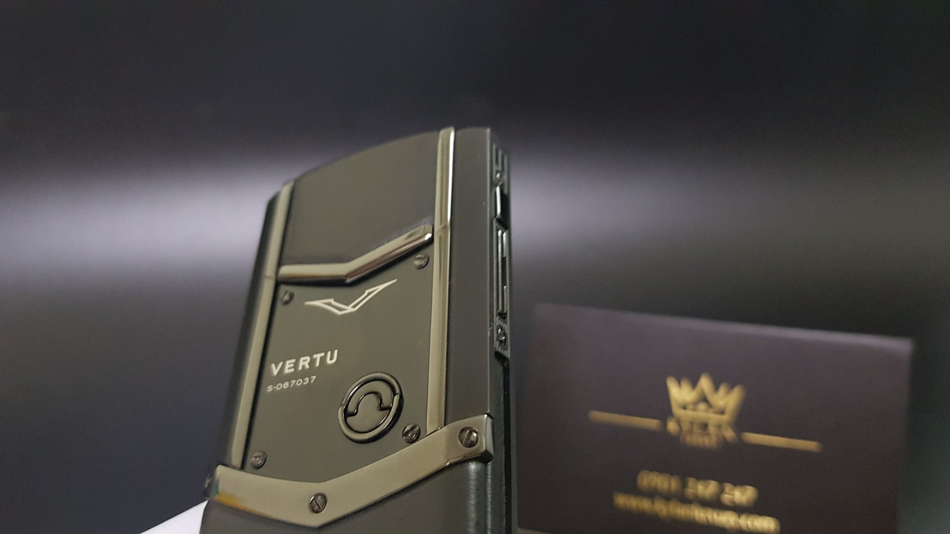 Kỳ Lân Luxury vertu signature s black pure fullbox 44 Vertu Signature S Black Pure fullbox nguyên hộp sách