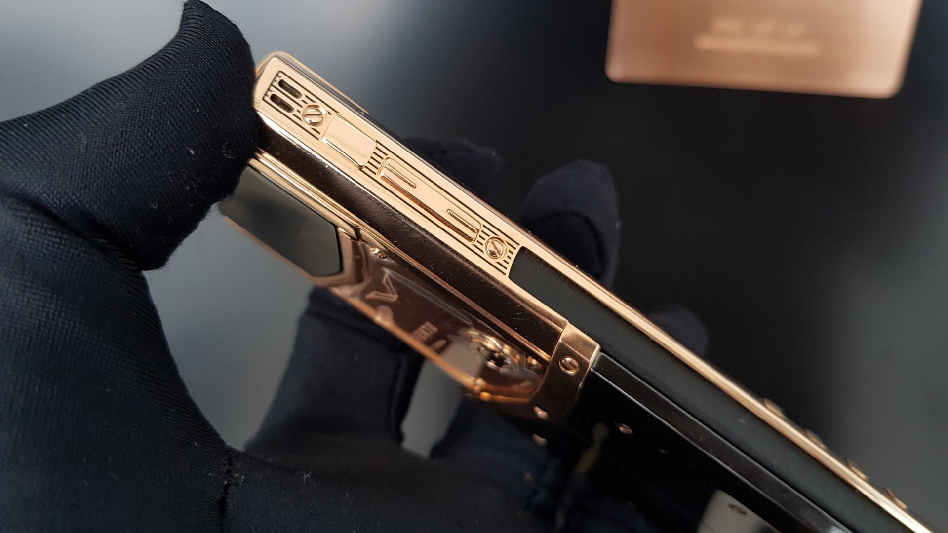 Kỳ Lân Luxury vertu signature s gold 14 Vertu Signature S Gold