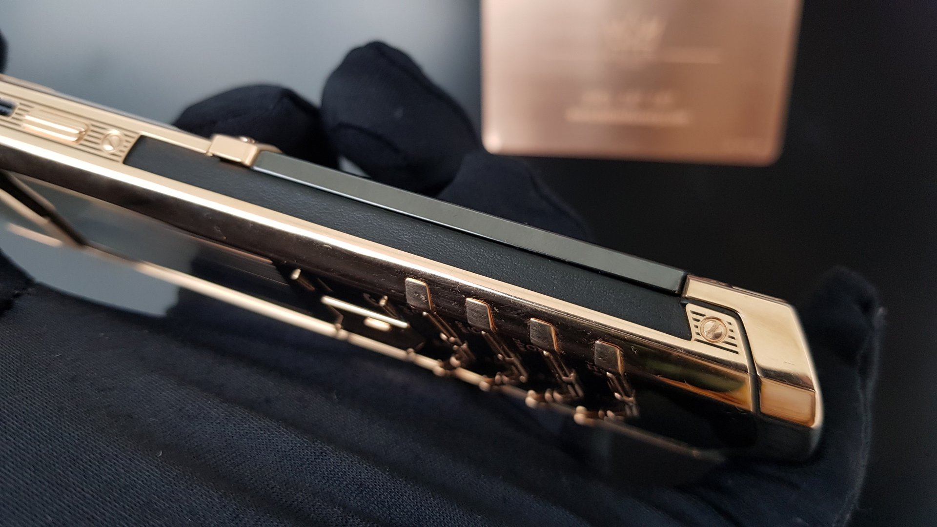 Kỳ Lân Luxury vertu signature s gold 18 Vertu Signature S Gold