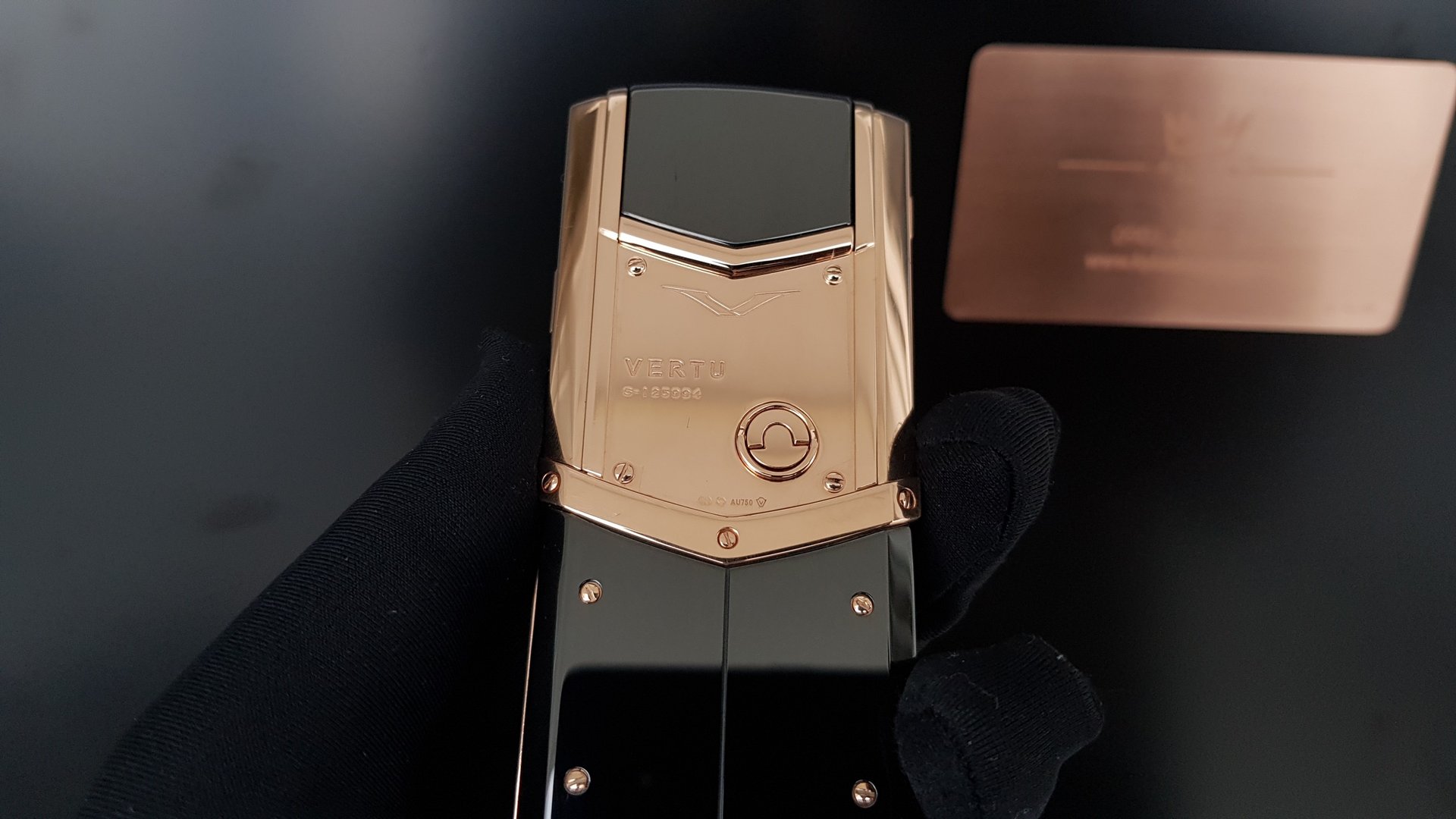 Kỳ Lân Luxury vertu signature s gold 28 Vertu Signature S Gold