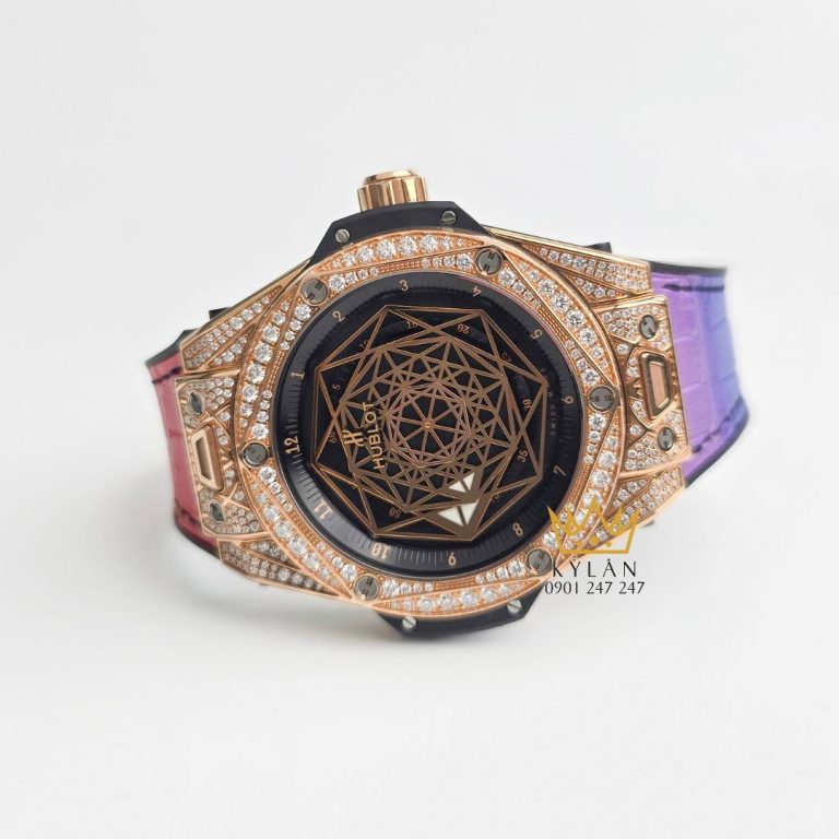 Đồng hồ Hublot Big Bang Sang Bleu King Gold Pave 39mm