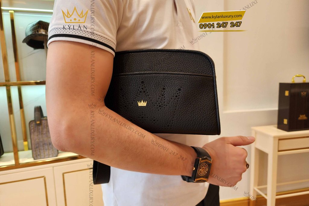 Kỳ Lân Luxury tui clutch da togo thiet ke logo theo ten rieng 7 Túi Clutch da Togo thiết kế logo theo tên riêng