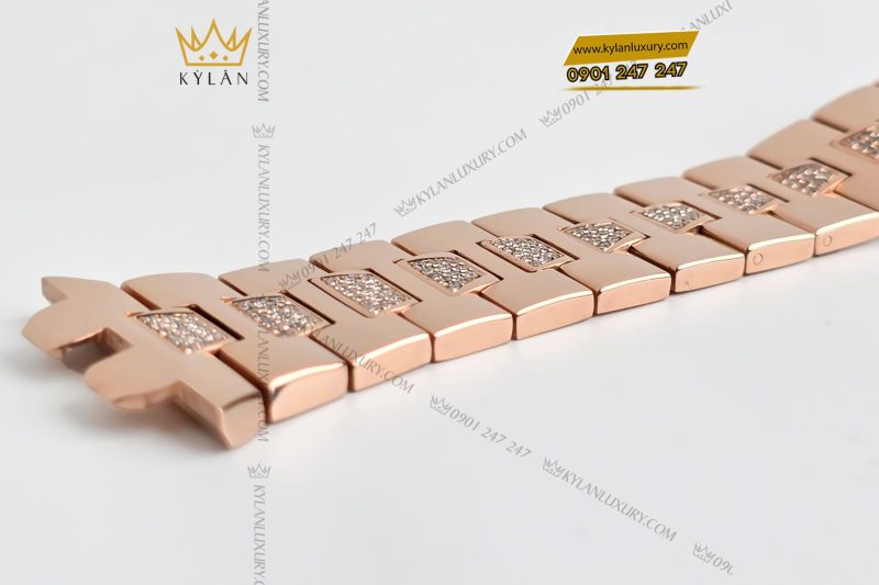 Dây đồng hồ vàng nguyên khối Au750 đính kim cương khắc tên