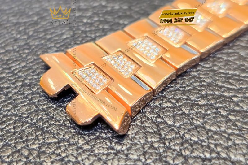 Dây đồng hồ vàng nguyên khối Au750 đính kim cương khắc tên
