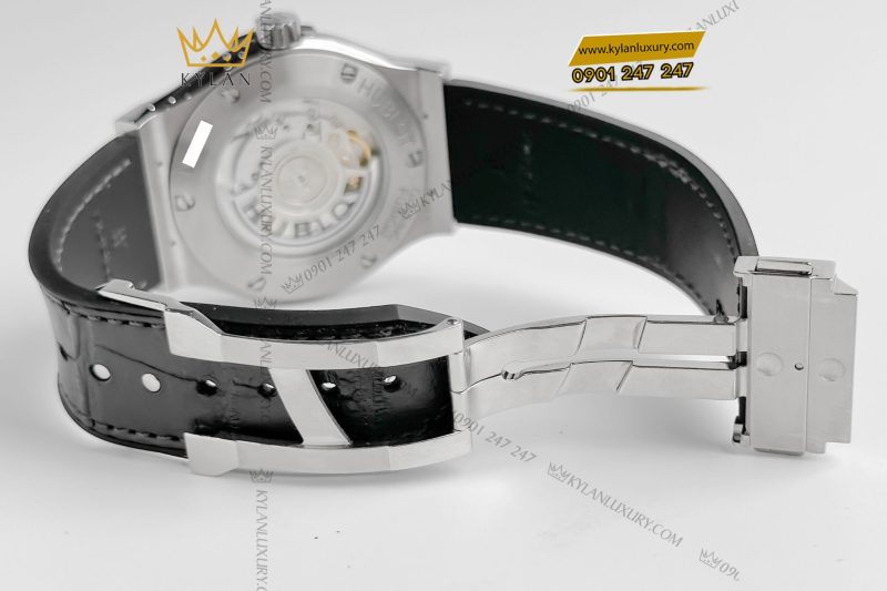 Đồng hồ Hublot Classic Fusion Grey Titanium custom kim cương 42mm
