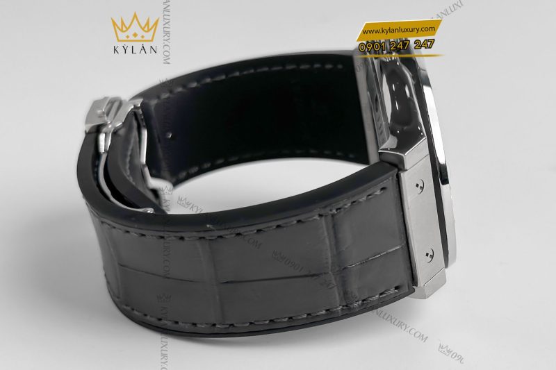 Đồng hồ Hublot Classic Fusion Grey Titanium custom kim cương 42mm