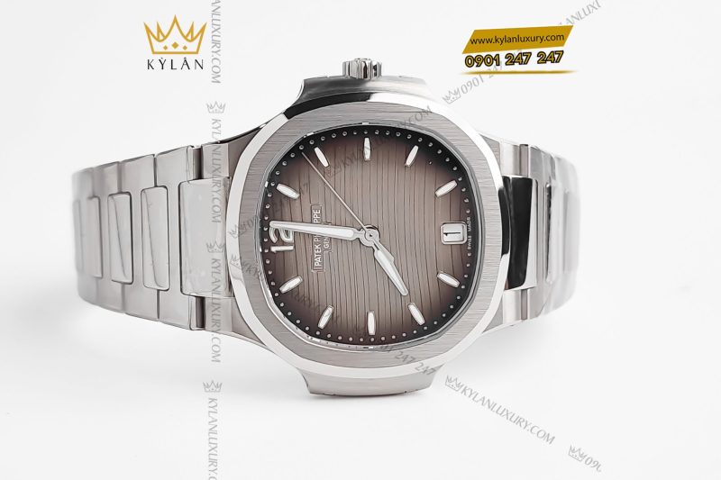 Đồng hồ Patek Philippe Nautilus 7118/1A-011