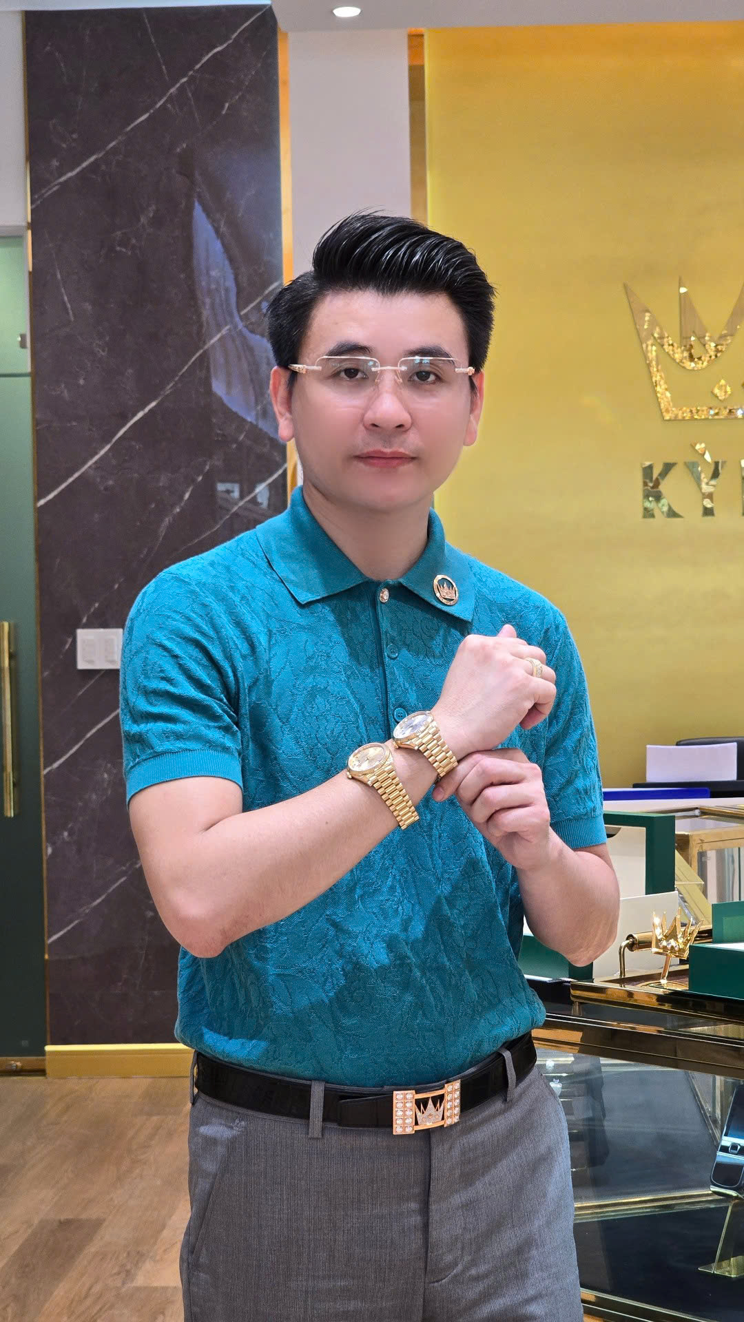 Kỳ Lân Luxury Dong ho Rolex Day Date 40 228238 0006 Yellow Gold mat Champagne 1 Đồng hồ Rolex Day-Date 40 228238-0006 Yellow Gold mặt Champagne