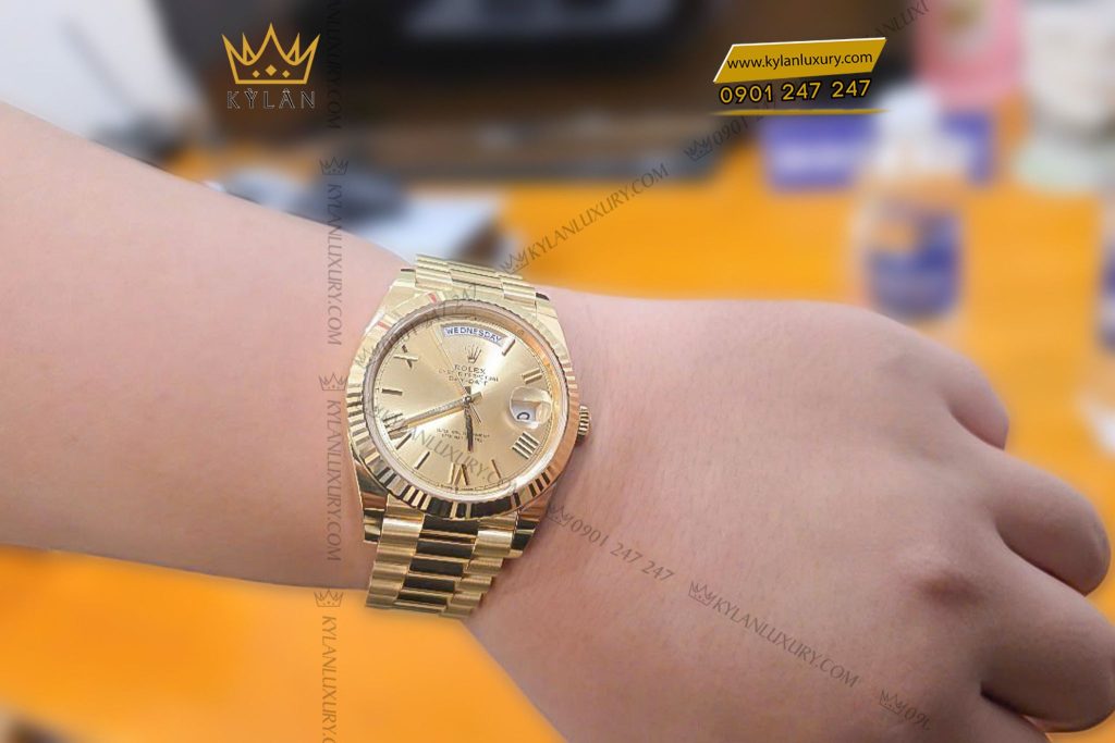 Kỳ Lân Luxury Dong ho Rolex Day Date 40 228238 0006 Yellow Gold mat Champagne coc la ma 15 Đồng hồ Rolex Day-Date 40 228238-0006 Yellow Gold mặt Champagne