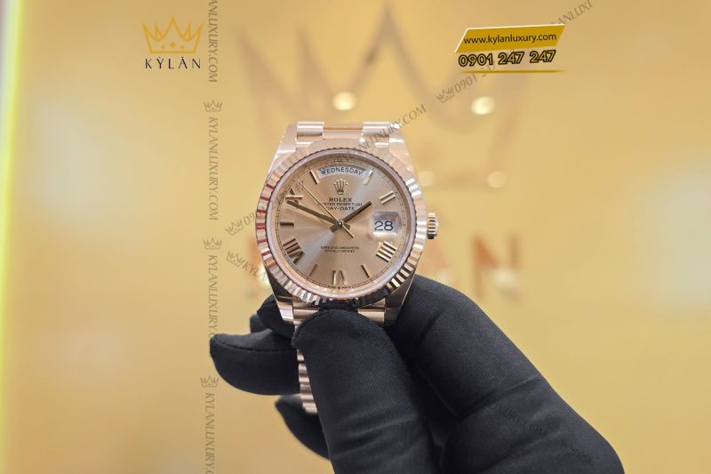 Đồng hồ Rolex Day-Date 40 228238-0006 Yellow Gold mặt Champagne