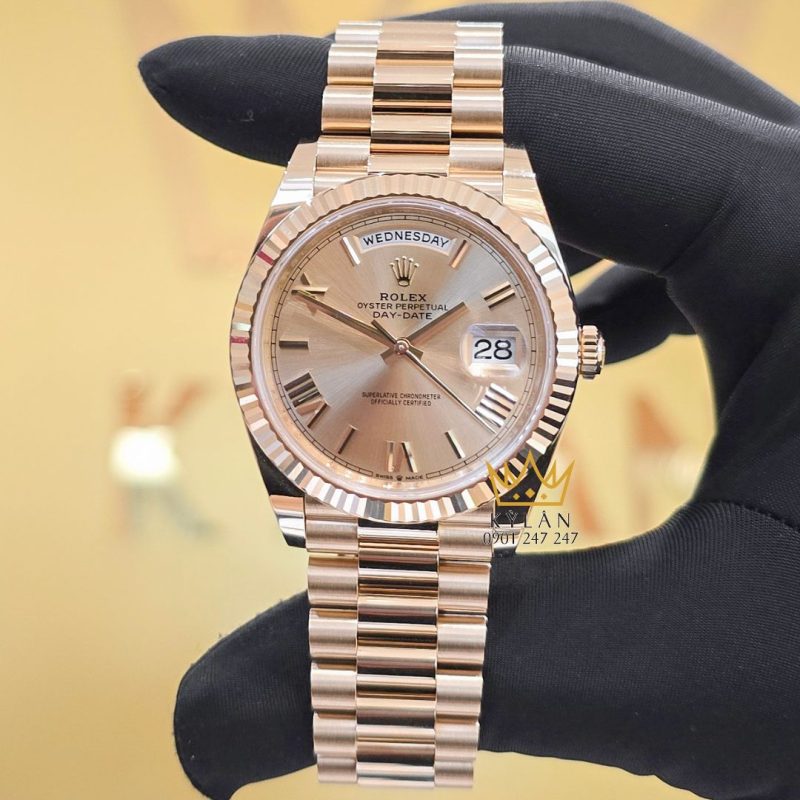 Đồng hồ Rolex Day-Date 40 228238-0006 Yellow Gold mặt Champagne