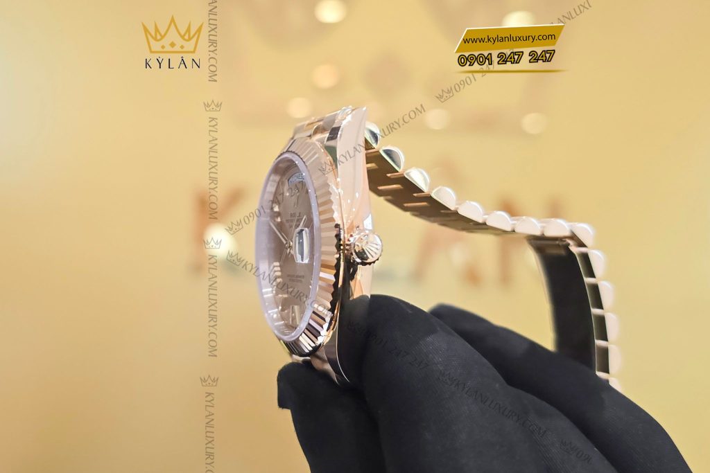 Kỳ Lân Luxury Dong ho Rolex Day Date 40 228238 0006 Yellow Gold mat Champagne coc la ma 7 Đồng hồ Rolex Day-Date 40 228238-0006 Yellow Gold mặt Champagne
