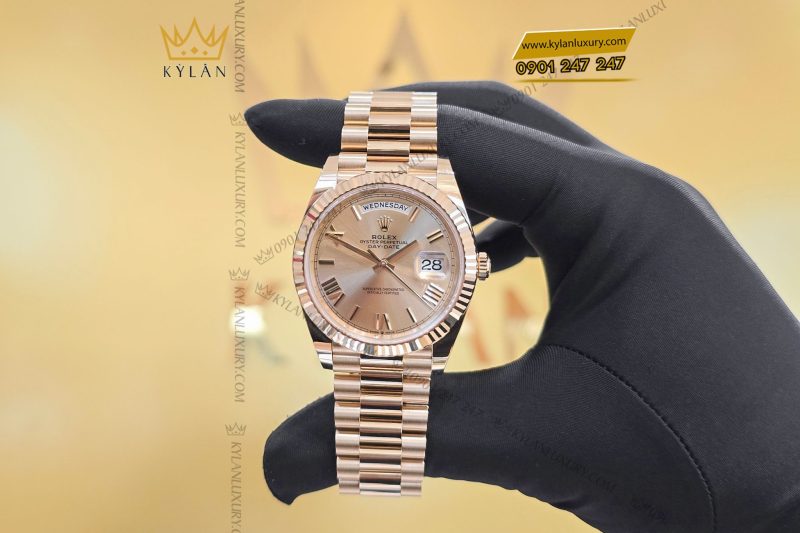 Đồng hồ Rolex Day-Date 40 228238-0006 Yellow Gold mặt Champagne