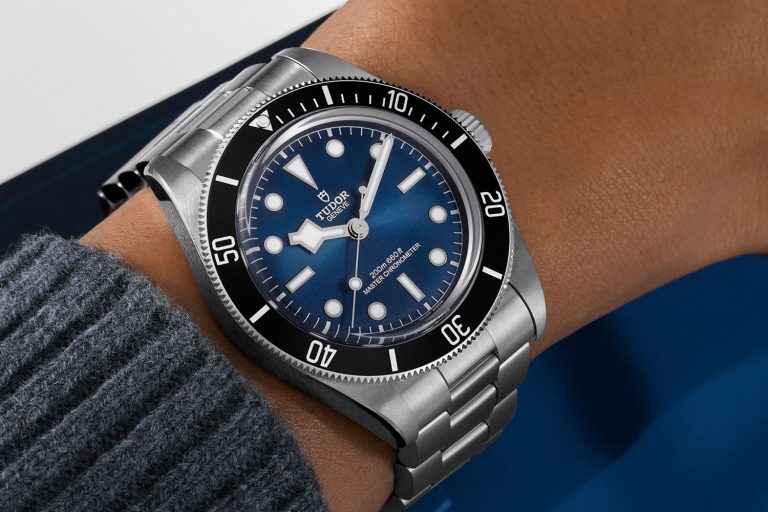 Kỳ Lân Luxury Dong ho Tudor Black Bay 68 43mm Đồng hồ Tudor Black Bay 2025