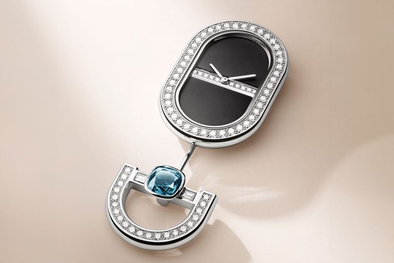 Maillon Libre phụ kiện mới của Hermès 8 Kỳ Lân Luxury Dong ho tram cai Maillon Libre bang vang trang Maillon Libre phụ kiện mới của Hermès