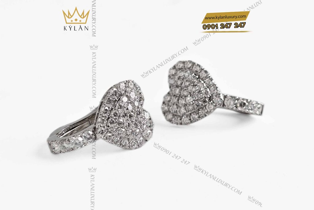 Kỳ Lân Luxury bong tai trai tim vang nguyen khoi au750 dinh kim cuong 3 Bông tai trái tim vàng nguyên khối Au750 đính kim cương