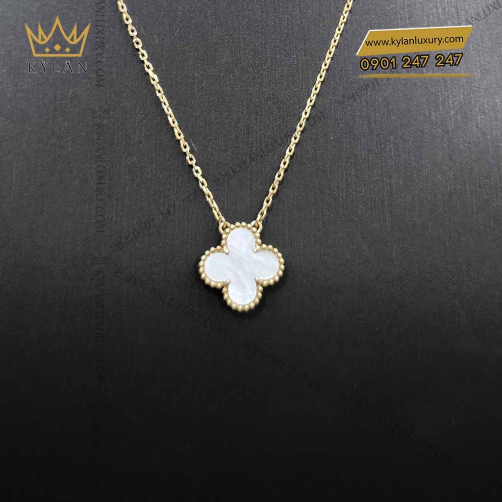 Kỳ Lân Luxury day chuyen co bon la vang nguyen khoi au750 mat xa cu 7 Dây chuyền cỏ bốn lá vàng nguyên khối Au750 mặt xà cừ