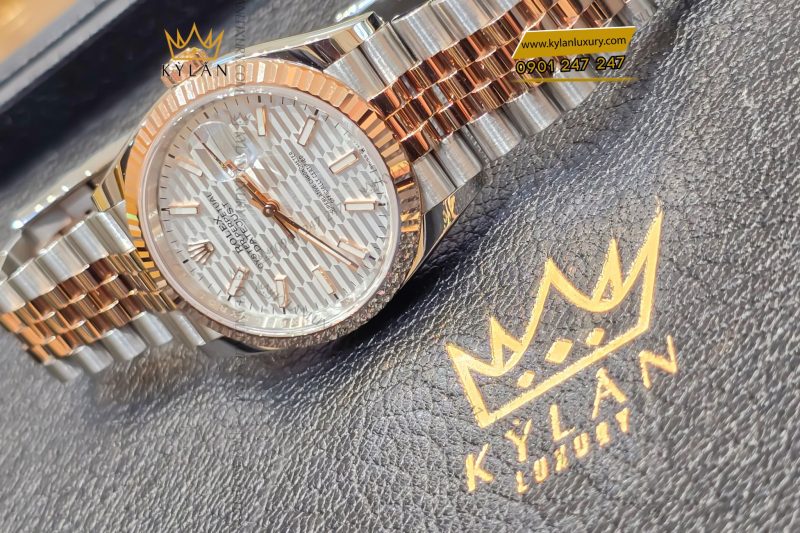 Đồng hồ Rolex Datejust 36 126231-0033 mặt số họa tiết gấp nếp ánh bạc