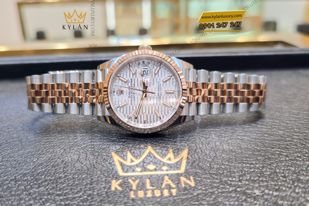 Kỳ Lân Luxury dong ho Rolex Datejust 126231 0033 mat so hoa tiet gap nep anh bac 4 Đồng hồ Rolex Datejust 36 126231-0033 mặt số họa tiết gấp nếp ánh bạc