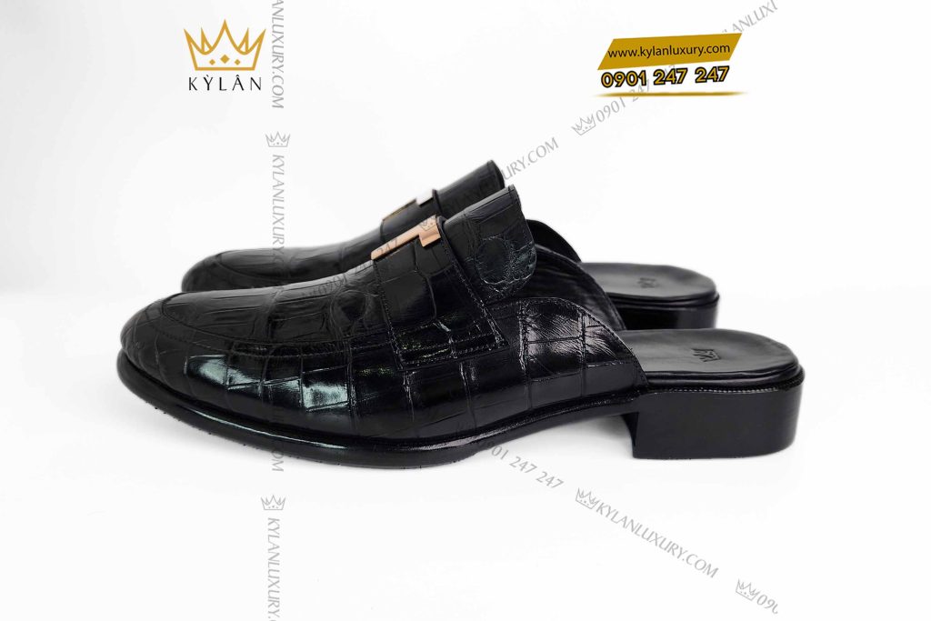 Kỳ Lân Luxury giay da ca alligator dinh logo chu t vang nguyen khoi au750 4 Giày da cá Alligator đính logo chữ T vàng nguyên khối Au750