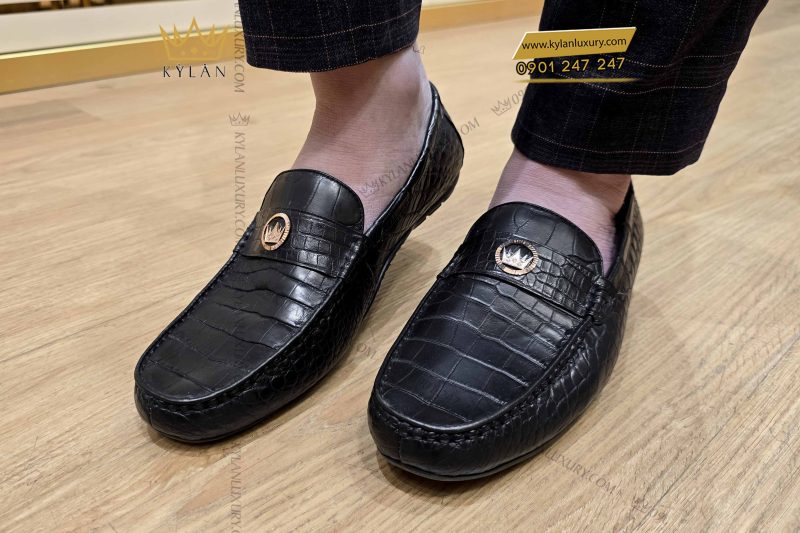 Giày da cá Alligator đính logo vương miện Kỳ Lân