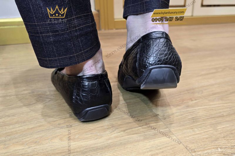 Giày da cá Alligator đính logo vương miện Kỳ Lân