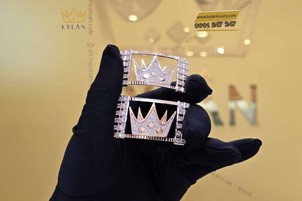 Kỳ Lân Luxury giay nam da ca alligator dinh logo vuong mien full kim cuong 7 Giày nam da cá Alligator đính logo vương miện full kim cương