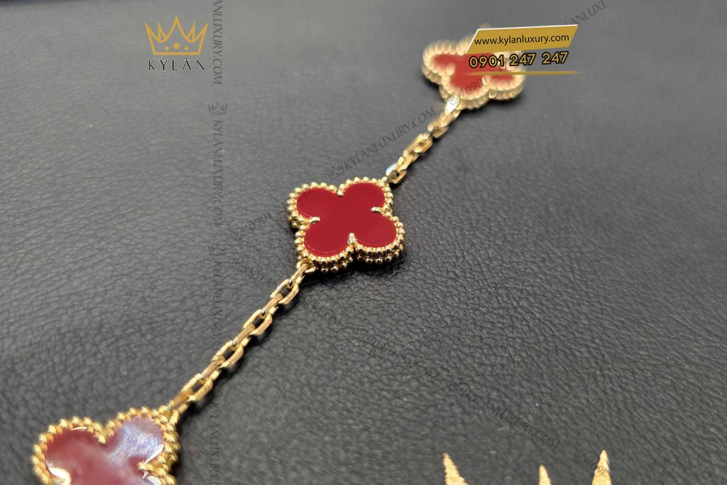Kỳ Lân Luxury lac tay co bon la vang nguyen khoi au750 da quy do 5 Lắc tay cỏ bốn lá vàng nguyên khối Au750 đính đá quý đỏ