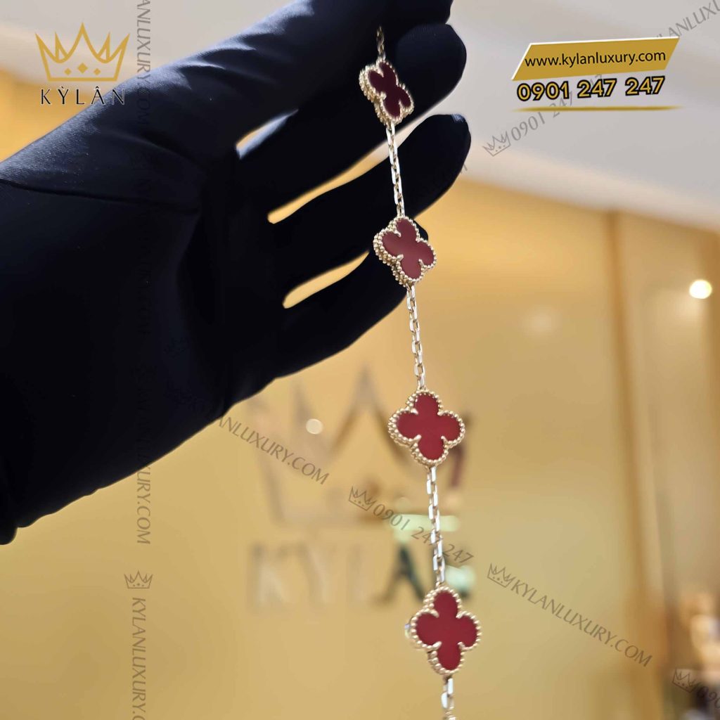 Kỳ Lân Luxury lac tay co bon la vang nguyen khoi au750 da quy do 6 Lắc tay cỏ bốn lá vàng nguyên khối Au750 đính đá quý đỏ