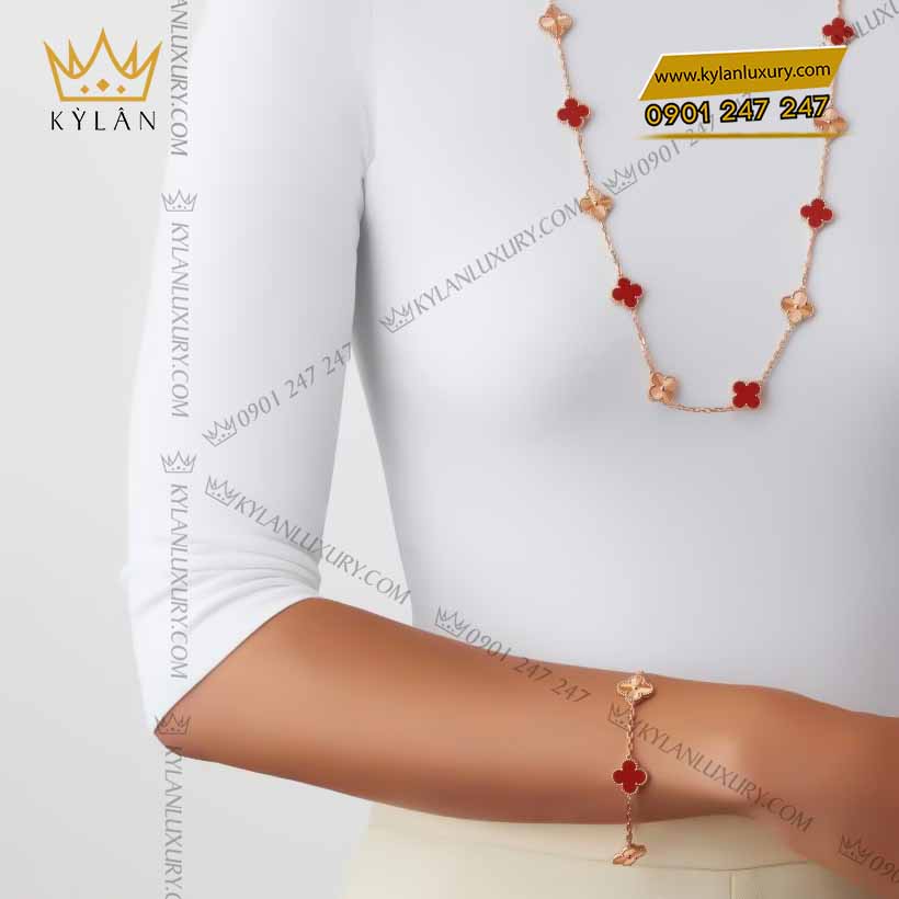 Kỳ Lân Luxury lac tay co bon la vang nguyen khoi au750 dinh da quy do 7 Lắc tay cỏ bốn lá vàng nguyên khối Au750 đính đá quý đỏ