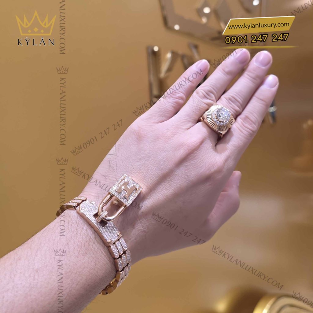 Kỳ Lân Luxury lac tay o khoa vang nguyen khoi au750 dinh kim cuong 6 Lắc tay ổ khóa vàng nguyên khối Au750 đính kim cương