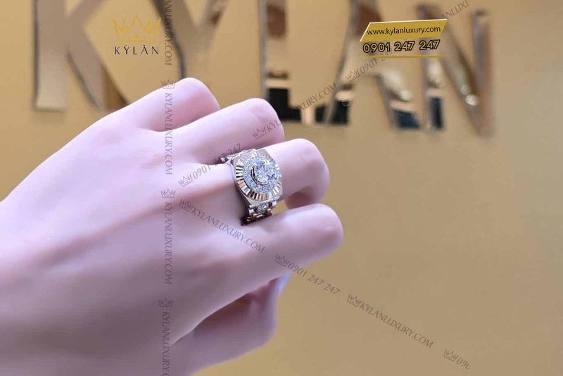 Nhẫn Rolex demi vàng nguyên khối Au750 đính viên chủ 8ly1