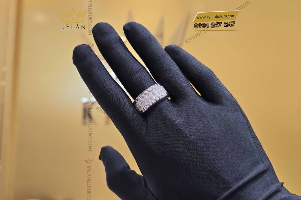 Kỳ Lân Luxury nhan rolex xoay vang trang nguyen khoi au750 dinh 5 hang kim cuong 2 Nhẫn Rolex xoay vàng trắng nguyên khối Au750 đính 5 hàng kim cương