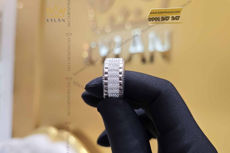 Nhẫn Rolex xoay vàng trắng nguyên khối Au750 đính 5 hàng kim cương