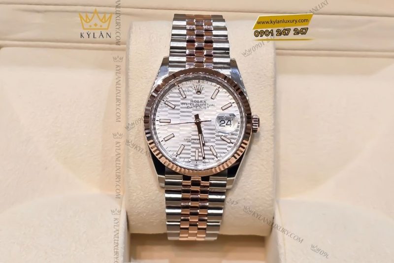 Đồng hồ Rolex Datejust 36 126231-0033 mặt số họa tiết gấp nếp ánh bạc