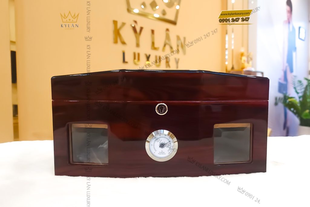 tu-dung-xi-ga-humidor-lubinski-mau-nau-sam