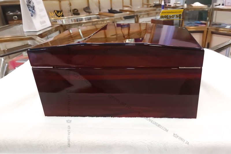 Tủ đựng xì gà Humidor Lubinski màu nâu sẫm