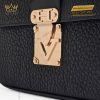 Túi xách da Togo đính logo HV vàng nguyên khối Au750