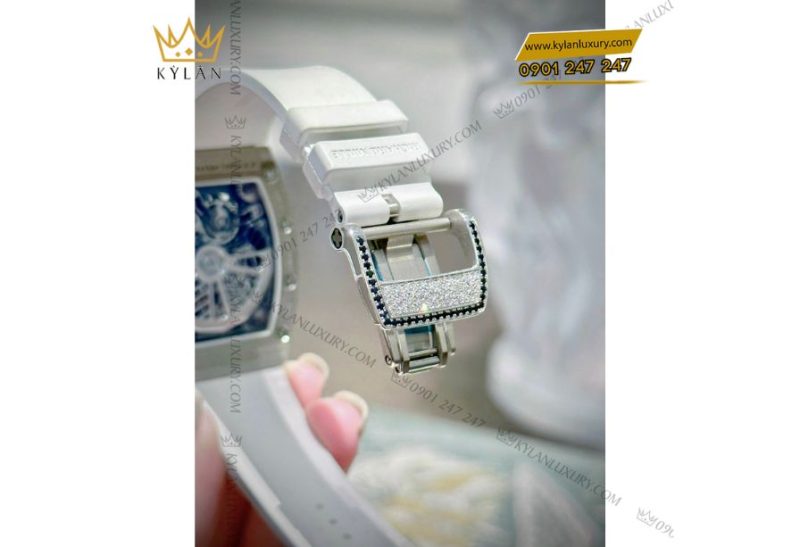 Đồng hồ Richard Mille RM 72-01 Lifestyle Flyback Chronograph Snow-set