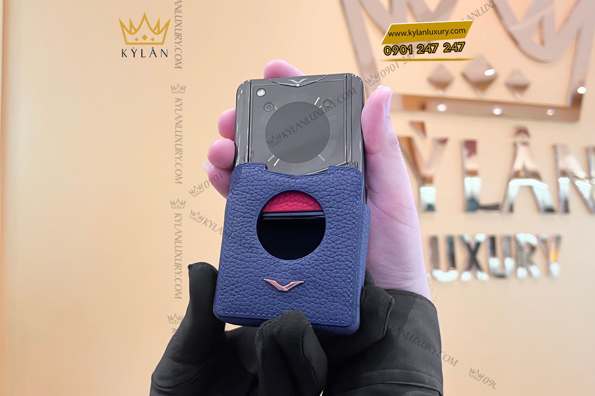 Kỳ Lân Luxury Bao da dien thoai man hinh gap Vertu Ironflip da Togo mau xanh blue 1 Bao da điện thoại màn hình gập Vertu Ironflip da Togo màu xanh blue