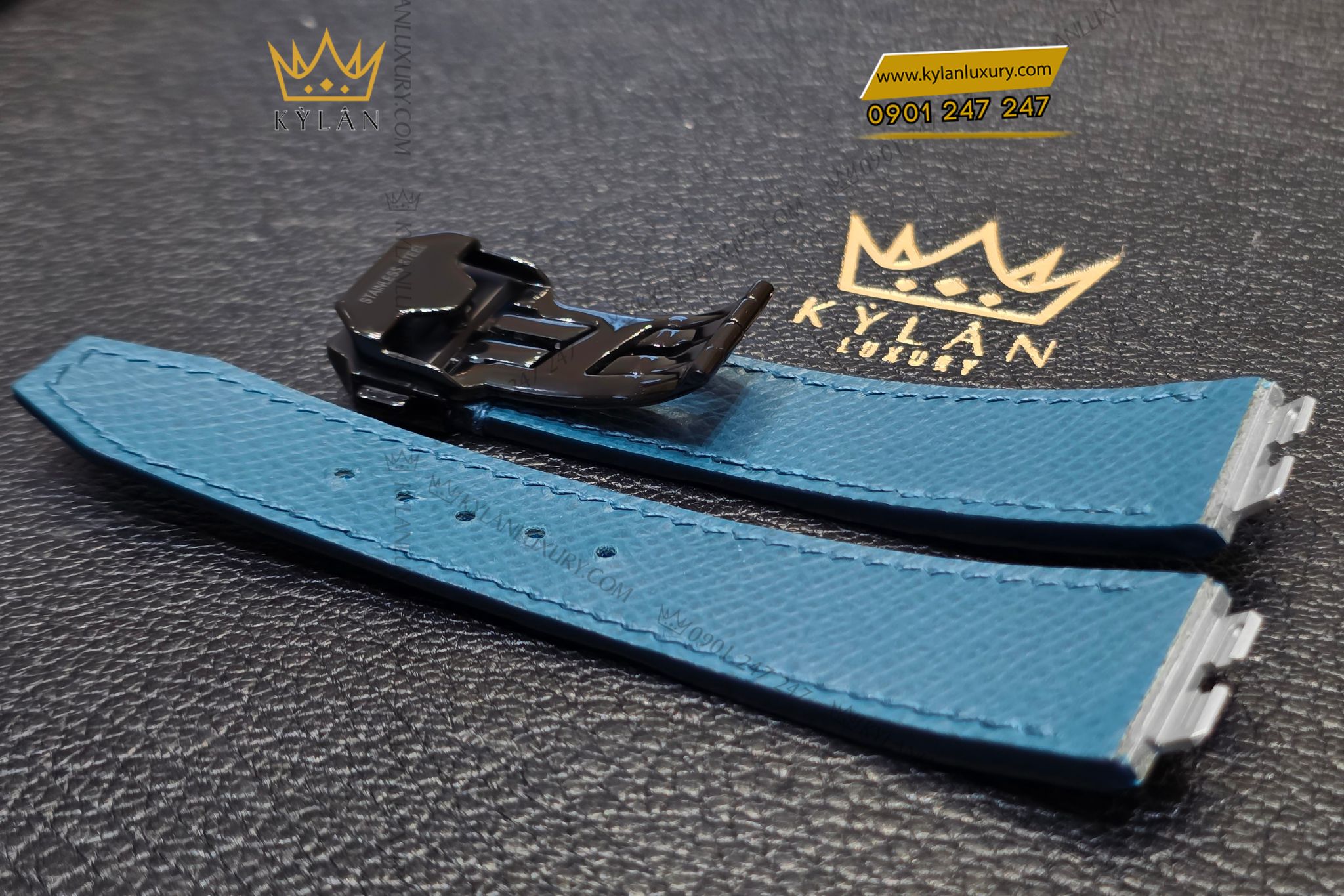 Kỳ Lân Luxury Day dong ho Hublot da ca mau xanh 2 Dây đồng hồ Hublot da cá màu xanh