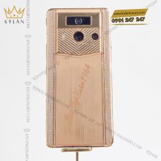 Điện thoại Metavertu 2 custom vàng nguyên khối Au750 đính kim cương