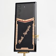 Điện thoại Vertu MetaVertu Carbon điểm vàng, khắc chữ