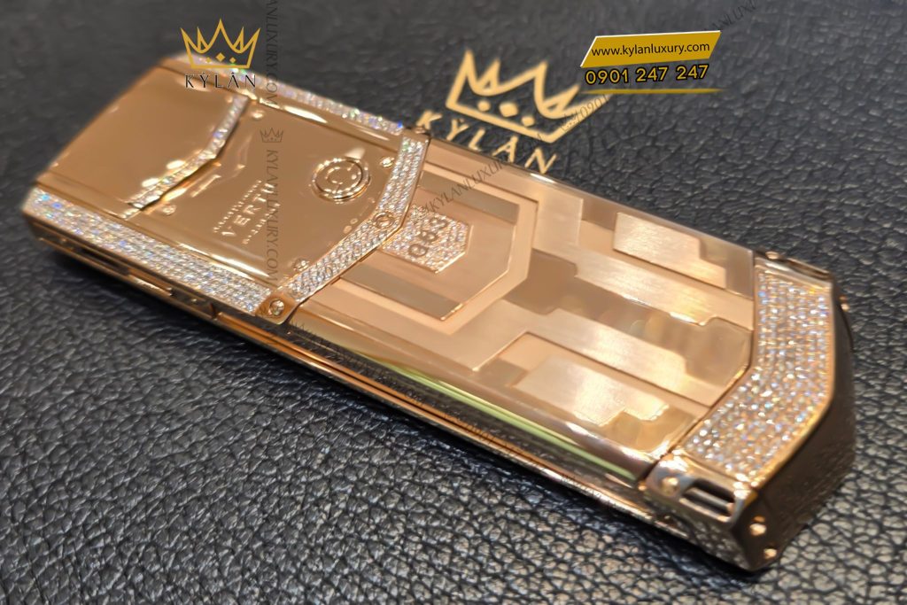 Kỳ Lân Luxury Dien thoai Vertu Signature S Gold Ziczac Mix Diamonds G63 6 Điện thoại Vertu Signature S Gold Ziczac Mix Diamonds G63