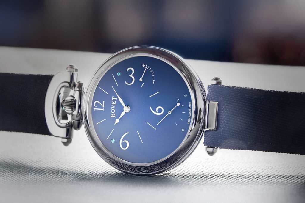 Kỳ Lân Luxury Dong ho Bovet 19Thirty 10th Anniversary Limited Edition 2 Đồng hồ Bovet 19Thirty 10th Anniversary Limited Edition